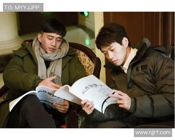 黄磊专访:从绿茵场到人生舞台的足球旅程回顾