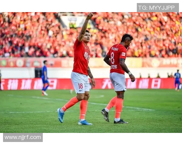 2019年恒大与申花激战回顾：一场精彩绝伦的足球盛宴与历史交锋