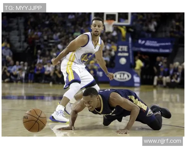 NBA勇士对阵小牛精彩直播视频回放及赛后分析分享